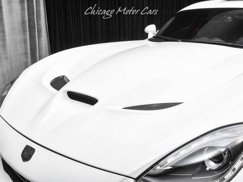 Used 2013 SRT Viper GTS w/ GTS Laguna Interior Pkg image 26