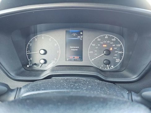 Used 2024 Toyota Corolla LE image 40