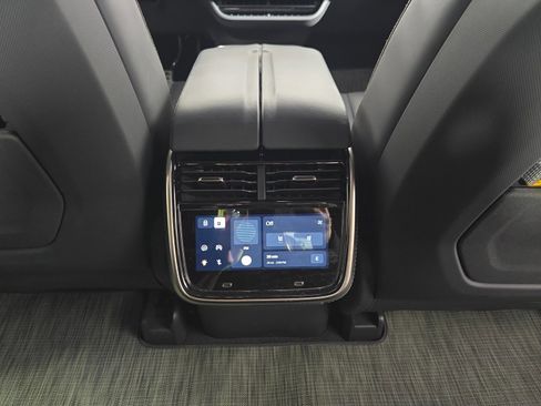 Used 2023 Rivian R1T Adventure image 28