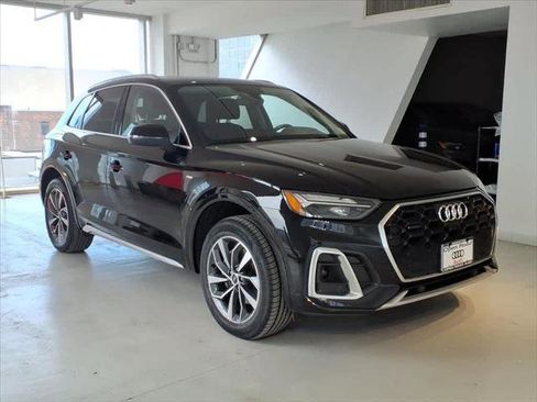 Certified 2023 Audi Q5 2.0T Premium Plus w/ Premium Plus Package image 3