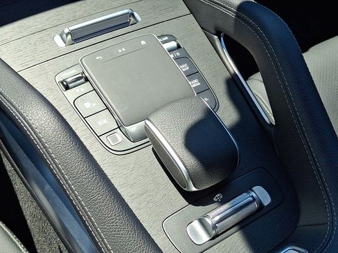 Certified 2026 Mercedes-Benz GLS 450 4MATIC image 17