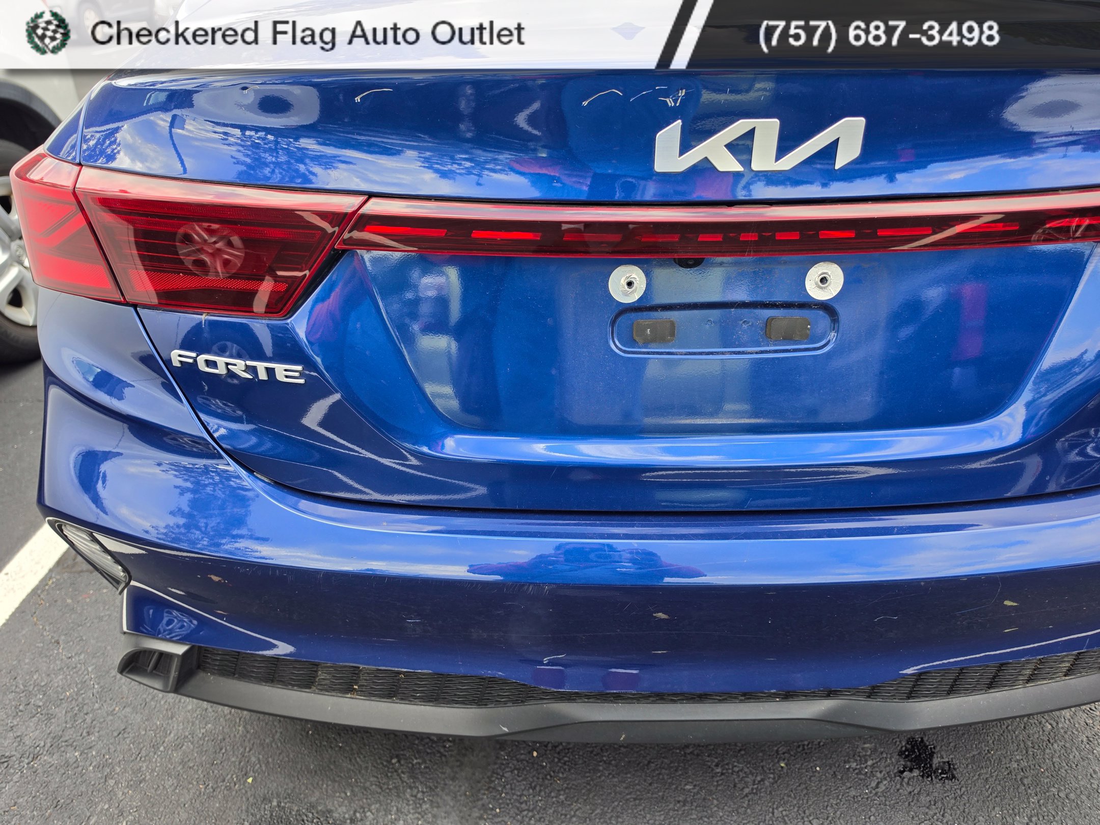 Used 2023 Kia Forte LXS FWD image 7