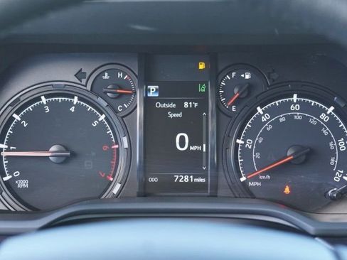 Used 2023 Toyota 4Runner SR5 Premium image 22