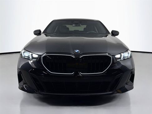 Certified 2026 BMW 530i w/ M Sport Package RWD image 2