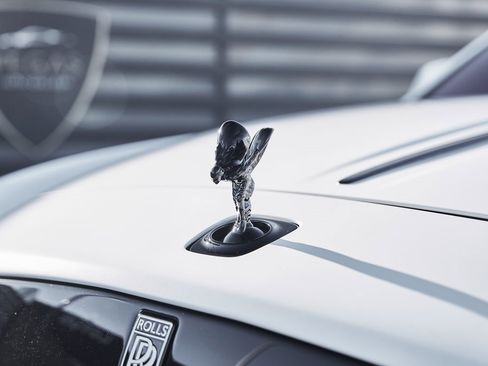 Used 2019 Rolls-Royce Wraith image 8