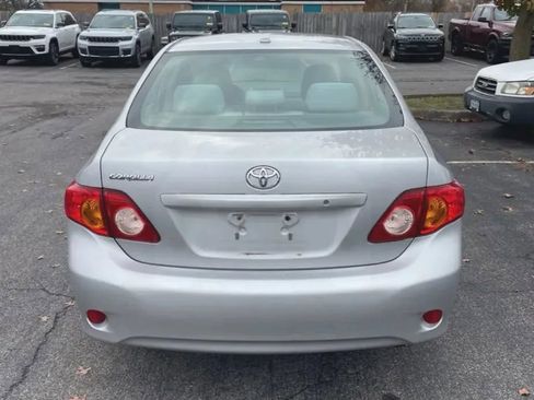 Used 2010 Toyota Corolla S image 10
