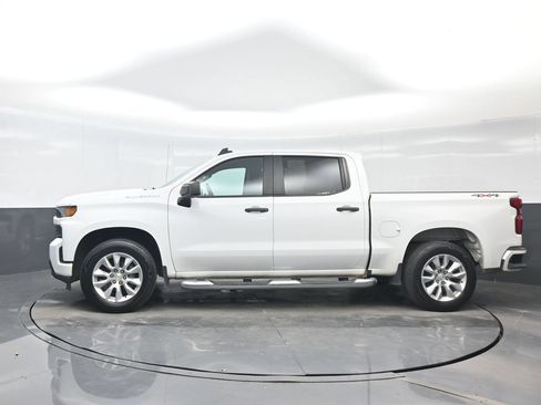 Used 2022 Chevrolet Silverado 1500 Custom AWD/4WD image 3