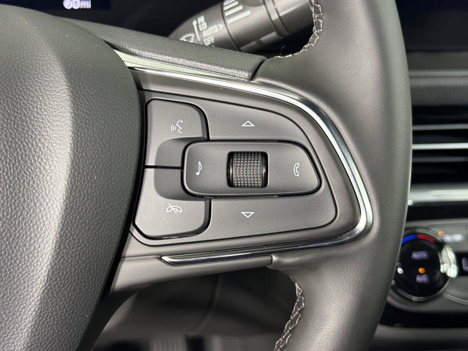 New 2026 Buick Envista Sport Touring w/ Convenience II Package FWD image 26