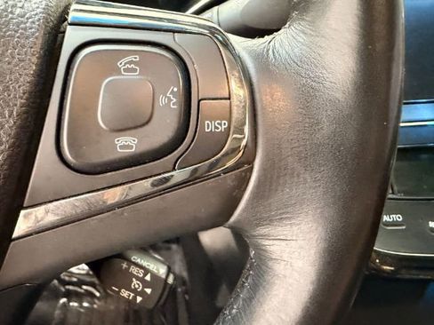 Used 2014 Toyota Avalon Limited FWD image 39