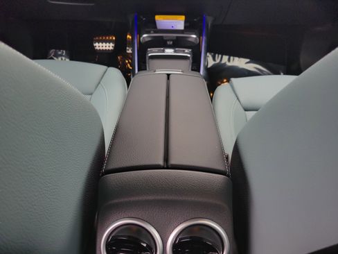 Certified 2026 Mercedes-Benz GLB 35 AMG 4MATIC image 10