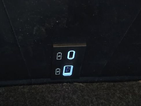 Used 2023 Toyota Tacoma TRD Sport w/ Advanced Technology Package image 29