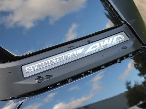 Certified 2025 Subaru Forester Premium image 7