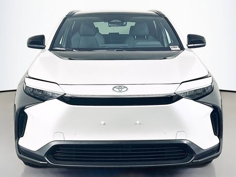 Used 2025 Toyota bZ4X FWD w/ Weather Package image 2