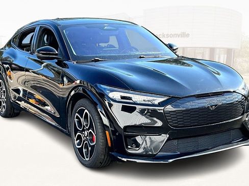 Used 2022 Ford Mustang Mach-E GT image 3