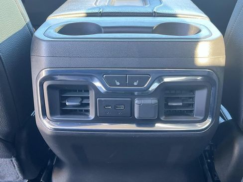 Used 2021 GMC Sierra 1500 Denali image 18