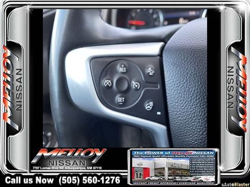 Used 2024 GMC Terrain SLT image 19