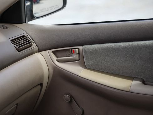 Used 2007 Toyota Corolla CE FWD image 20