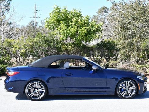 Used 2024 BMW M440i Convertible w/ Premium Package image 43