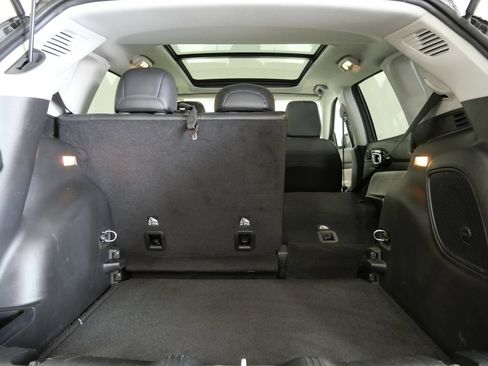 Used 2022 Jeep Compass Limited w/ Elite Group AWD/4WD image 28