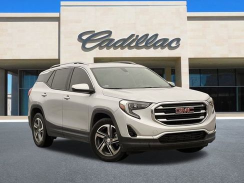 Used 2018 GMC Terrain SLT w/ Preferred Package image 2
