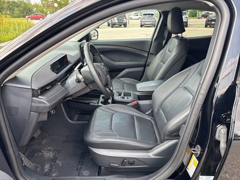 Used 2025 Ford Mustang Mach-E Premium AWD/4WD image 10