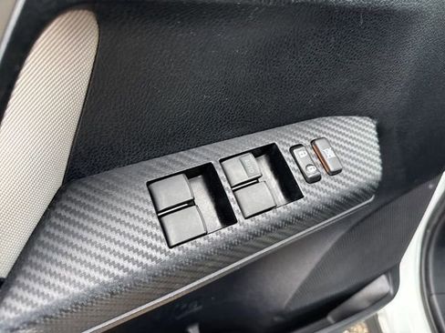 Used 2014 Toyota RAV4 LE AWD/4WD image 21