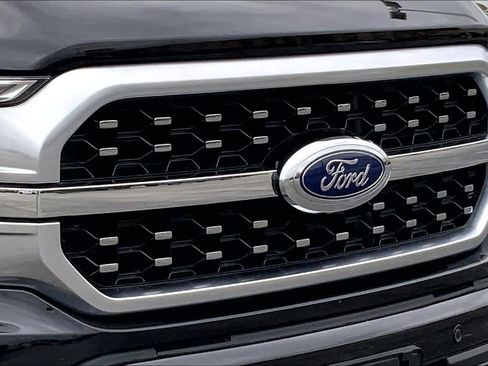 Used 2023 Ford F150 Platinum AWD/4WD image 26