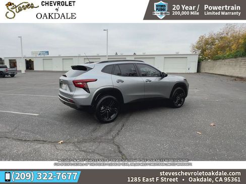 Certified 2025 Chevrolet Trax ACTIV image 12