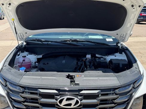 Used 2025 Hyundai Tucson SEL FWD image 20
