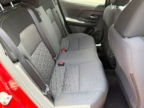 Used 2025 Nissan Kicks SV w/ SV Premium Package FWD image 15