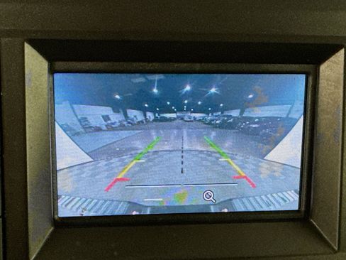 Used 2017 Ford F150 XLT w/ Trailer Tow Package image 18