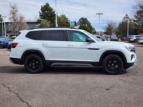 New 2026 Volkswagen Atlas Peak Edition AWD/4WD image 4