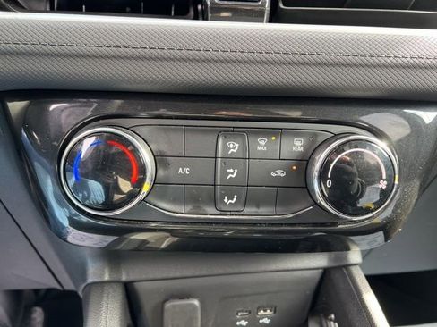 Used 2025 Chevrolet TrailBlazer LT image 20