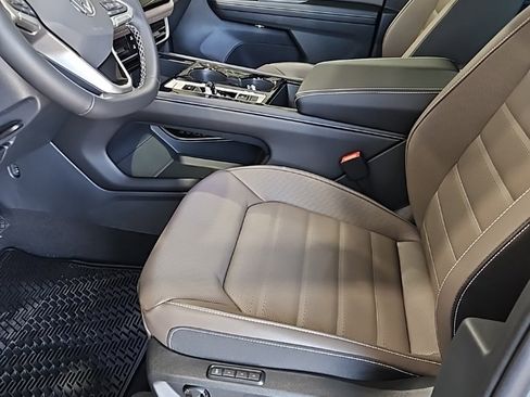 New 2026 Volkswagen Atlas SEL image 31