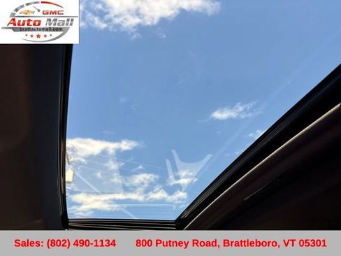 Used 2022 Chevrolet Silverado 2500 High Country w/ Safety Package II image 22