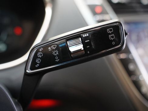 Used 2020 Lincoln Nautilus Reserve image 15