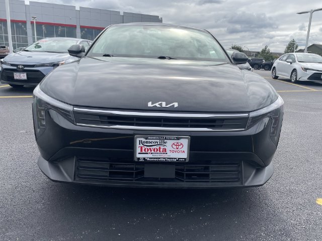 Used 2025 Kia K4 FWD image 11