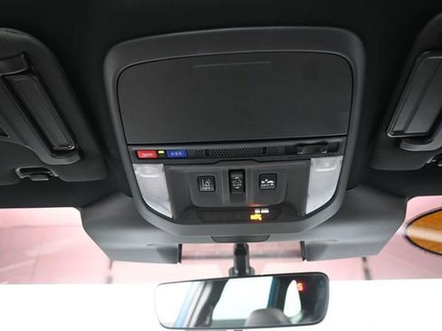 Used 2023 Subaru Forester Wilderness AWD/4WD image 12