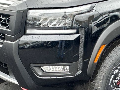 New 2026 Nissan Frontier PRO-4X w/ Pro Premium Package image 8