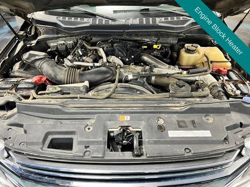 Used 2017 Ford F450 Lariat w/ Lariat Value Package AWD/4WD image 10