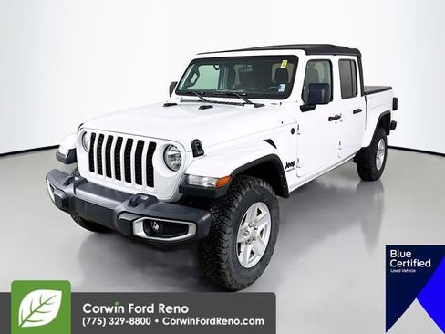 Used 2022 Jeep Gladiator Sport AWD/4WD image 3