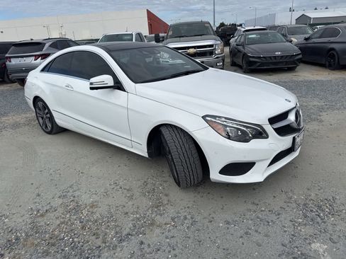Used 2017 Mercedes-Benz E 400 Coupe image 2