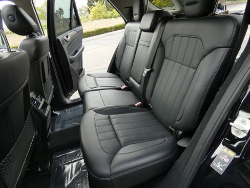 Used 2016 Mercedes-Benz GLE 350 w/ Premium Package image 46