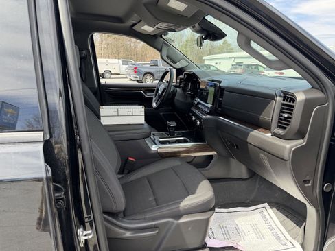Used 2024 GMC Sierra 1500 Elevation AWD/4WD image 18