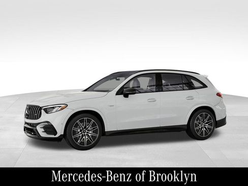 Used 2026 Mercedes-Benz GLC 43 AMG 4MATIC image 39