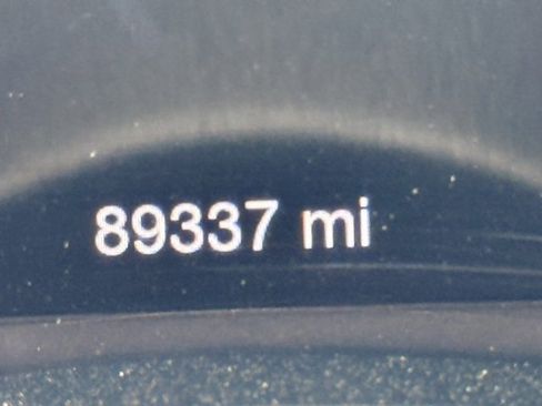 Used 2021 Jeep Grand Cherokee Limited w/ Luxury Group II image 25