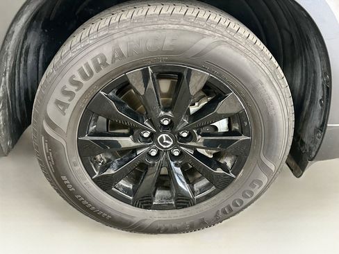 Used 2025 MAZDA CX-50 AWD 2.5 S w/ Premium Package image 11