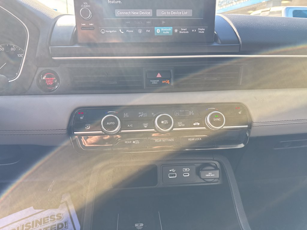 Used 2025 Honda Pilot Touring image 21
