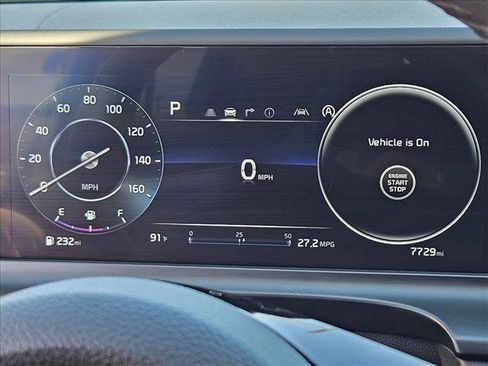 Used 2025 Kia Seltos EX w/ EX Sunroof Package AWD/4WD image 11