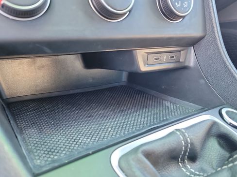 Used 2023 Volkswagen Jetta Sport image 30